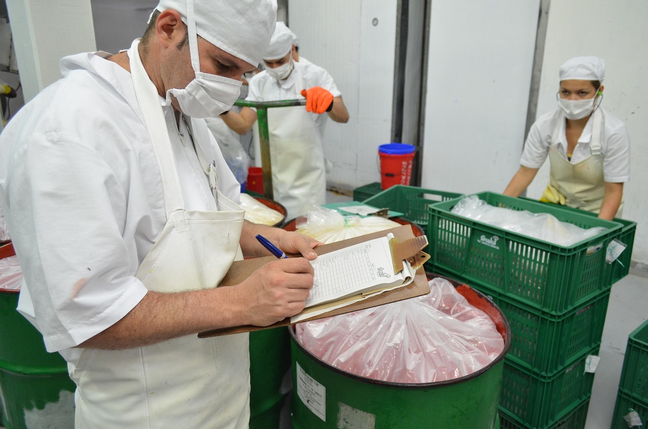 河北箱包加工行业的人才大军